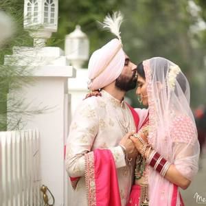 Meet your Posher, Amrit